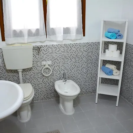 Con Giardino E 4 Da Letto Casa de Férias Castiadas
